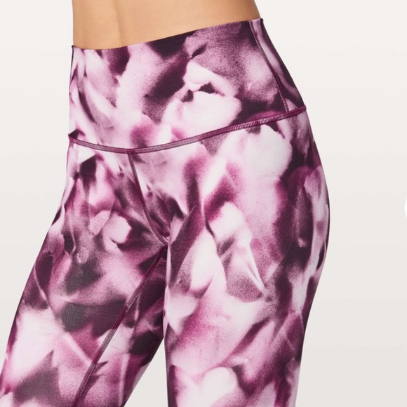 SOLD Lululemon Wunder Under Hi-Rise 7/8 Tight Pants - Picture 6 of 8